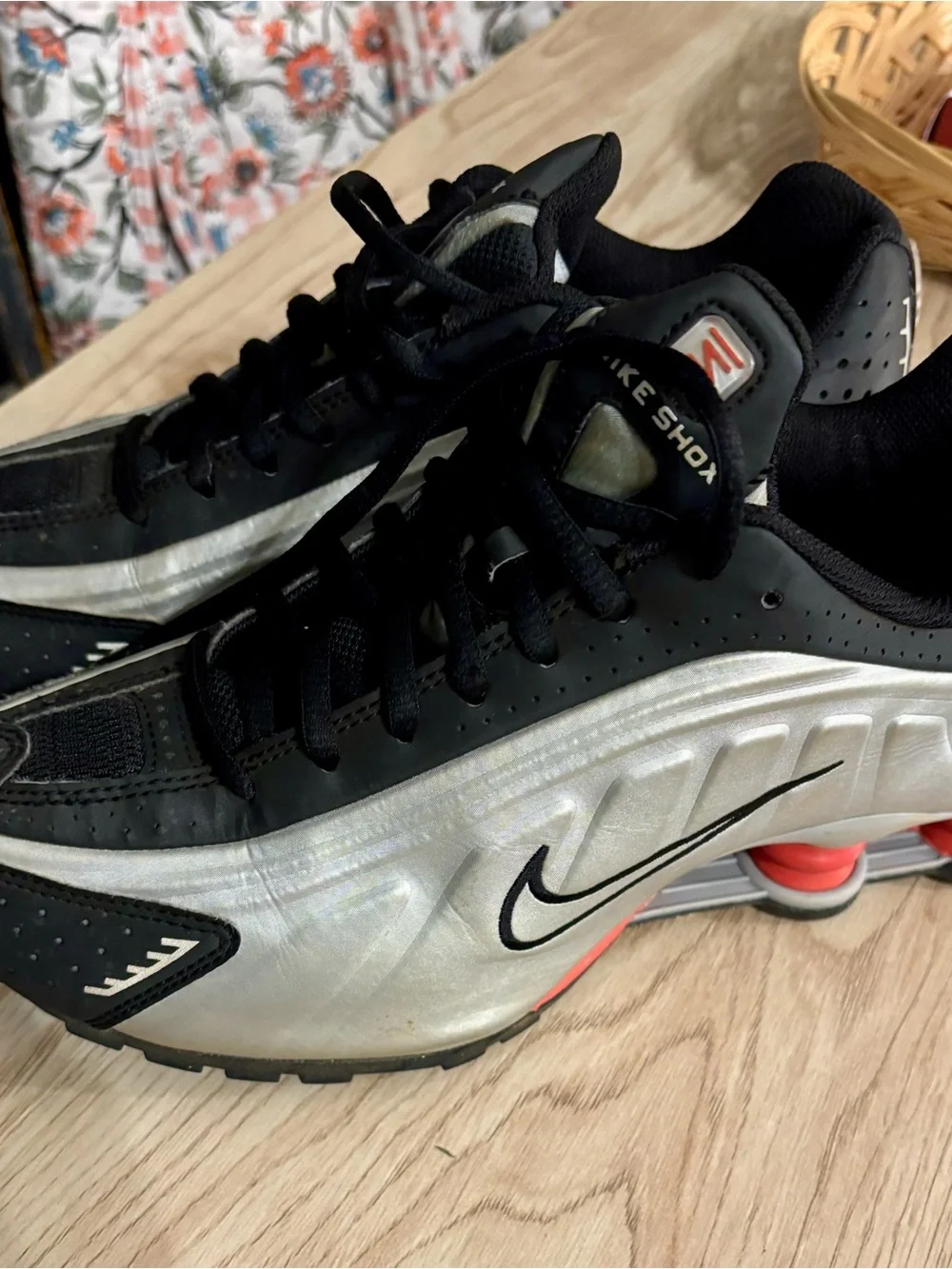 Nike Black and Silver & Red Shox Cushioned Sneakers